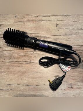 Infiniti Pro by Conair Spin Air Rotating Styler 2” Hot Air Brush Y269SR Tested